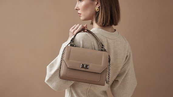 Amazing Silhouettes, Premier Craftsmanship